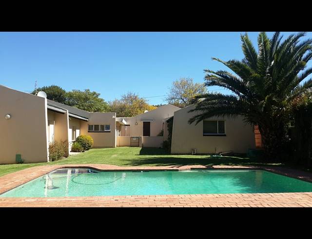 1 bed property to rent in BROMHOF